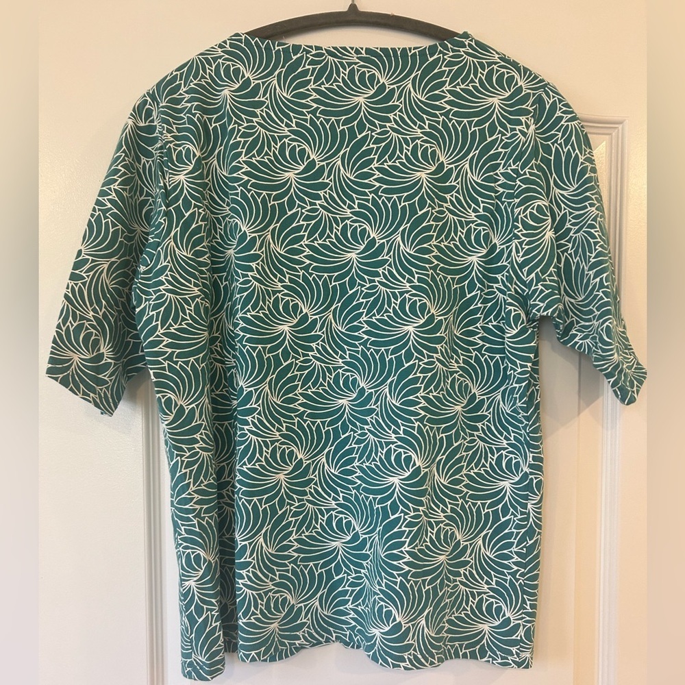 NWOT Orvis Women’s Floral Top - Picture 2 of 5